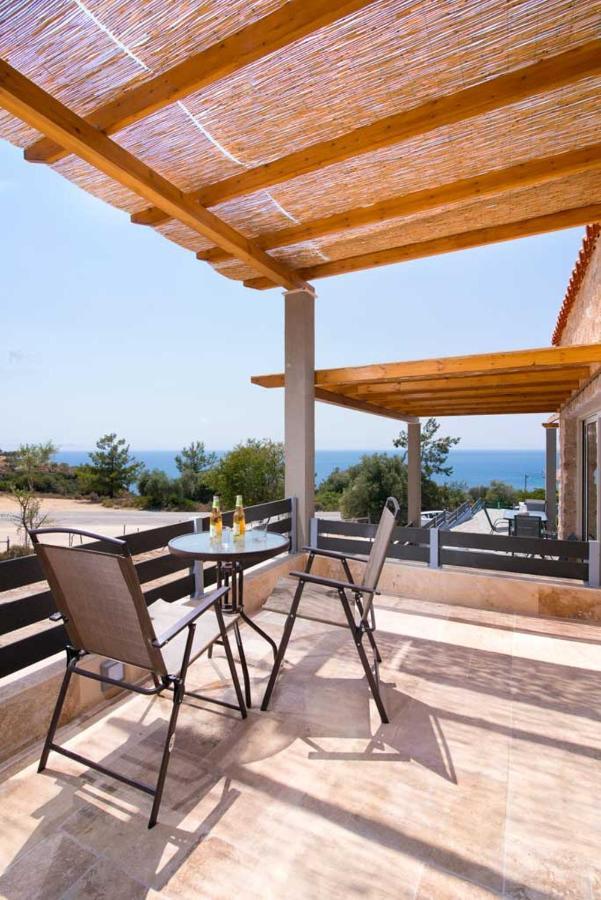 Mare Pedra Villas Скала-Марион Экстерьер фото